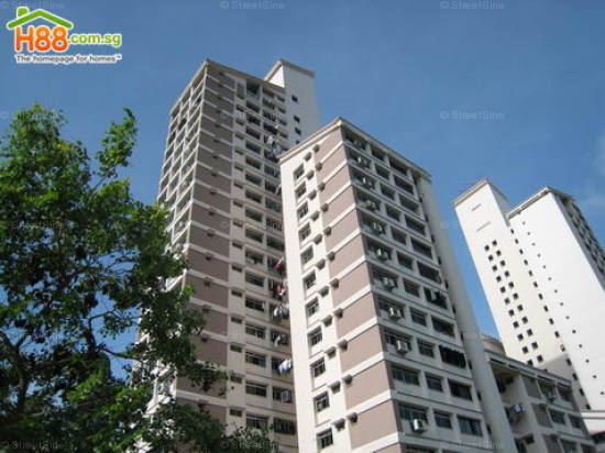 Strathmore Avenue thumbnail photo